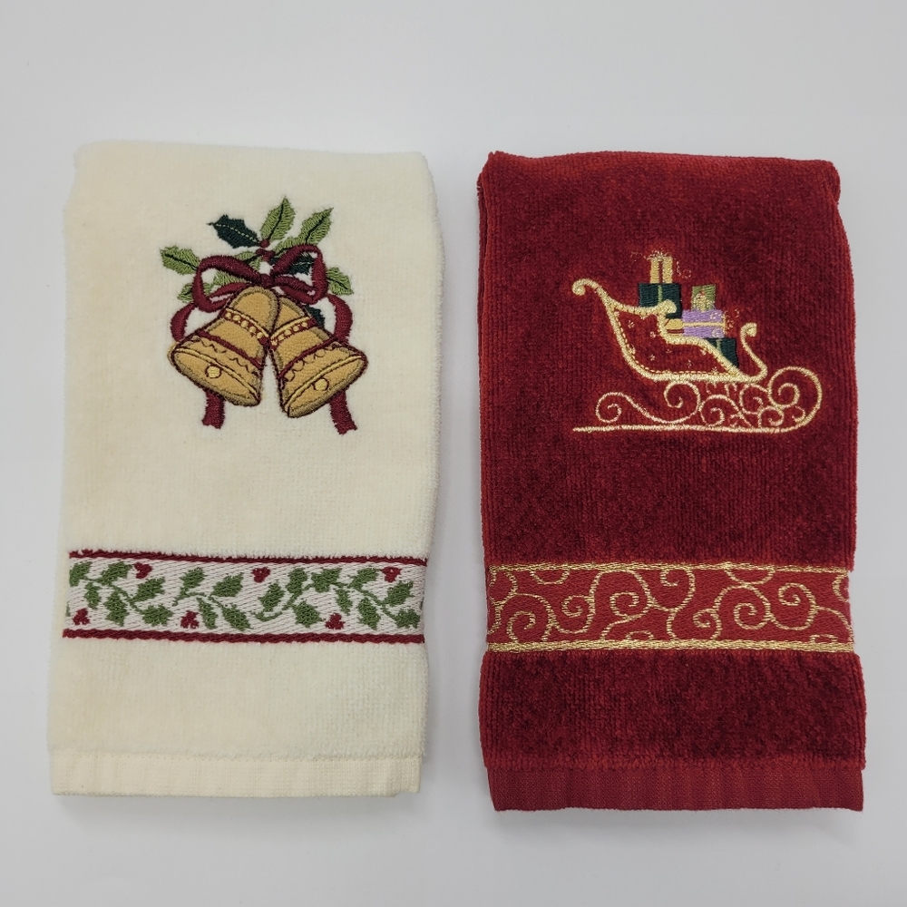 Ritz Hand Towels Set Of 2 Festive Holiday Cream Red Embroidered Cotton 11x17